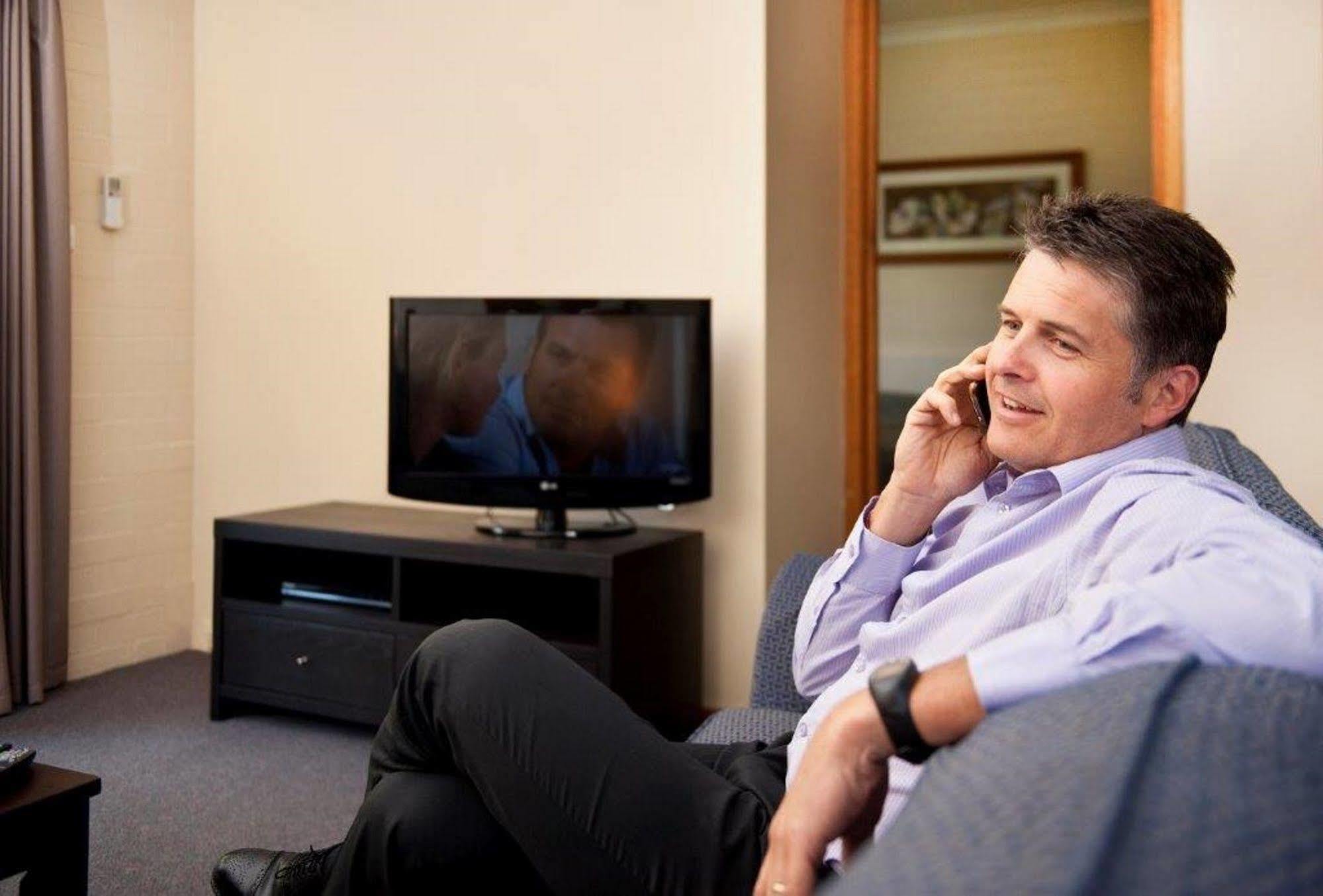 Oxley Court Serviced Apartments Canberra Eksteriør billede